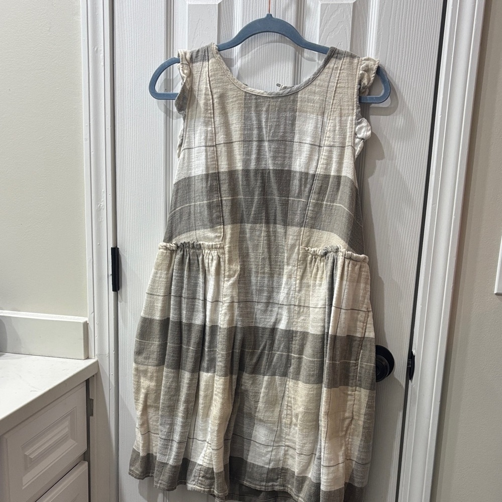 Plaid Sleeveless Dress with pockets